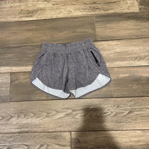 Lululemon track that lined shorts 4”